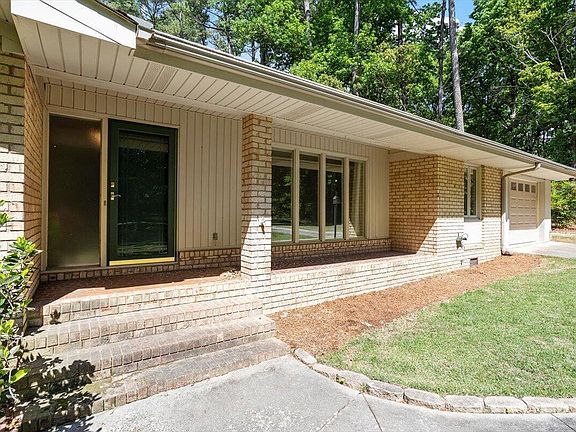 4th image of 1621 Stonehurst Rd