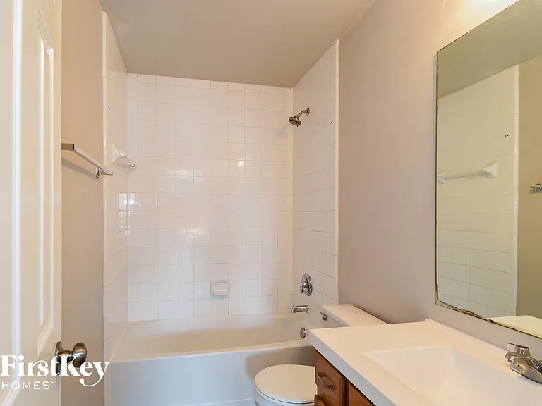 10803 Gold Finch Rd — Photo 14