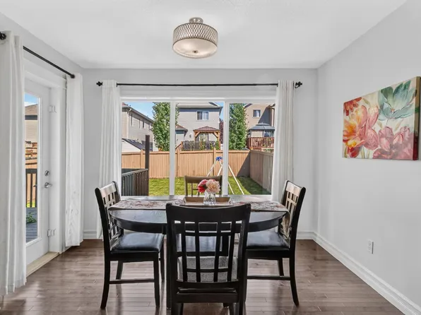 1115 61st St SW, Edmonton, AB T6X 0M4