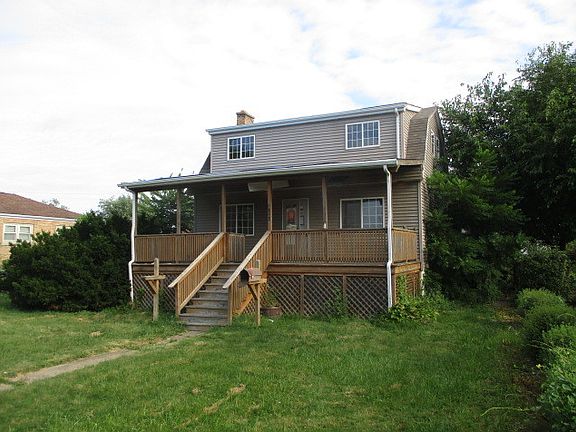 4th image of 2824 W 102nd St