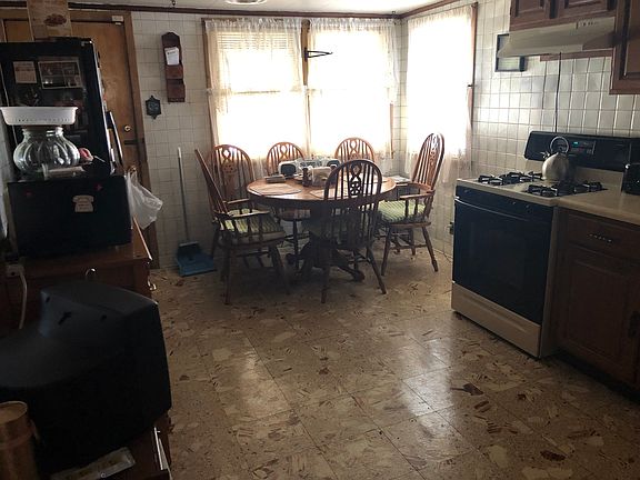 2nd image of 1115 N Latrobe Ave