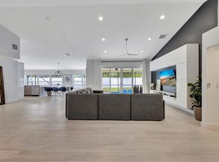 9567 Lake Serena Dr, Boca Raton, FL 33496