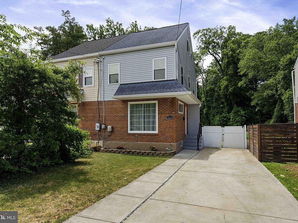 1st image of 2255 Sweetbriar Dr