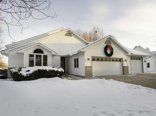 212 Yarrow Hill Drive, Cottage Grove, WI 53527