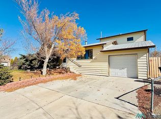 1603 Pecan Cir, Gallup, NM 87301