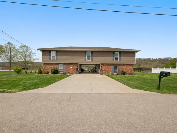 1446 N Calumet Dr, Worthington, KY 41183