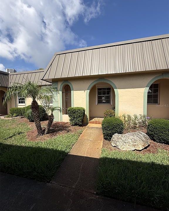 1st image of 4413 Sunstate Dr #0
