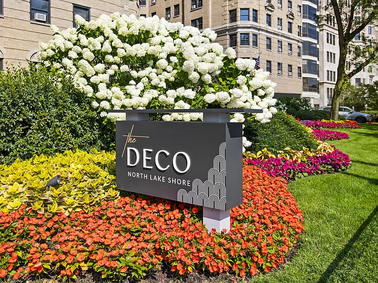 The Deco North Lake Shore — Photo 50