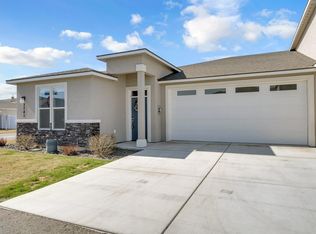 2743 Serenity Ct, West Richland, WA