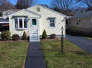 26 Centredale Ave, North Providence, RI 02911