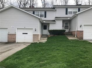 1770 Rolling Hills Dr APT D, Twinsburg, OH 44087