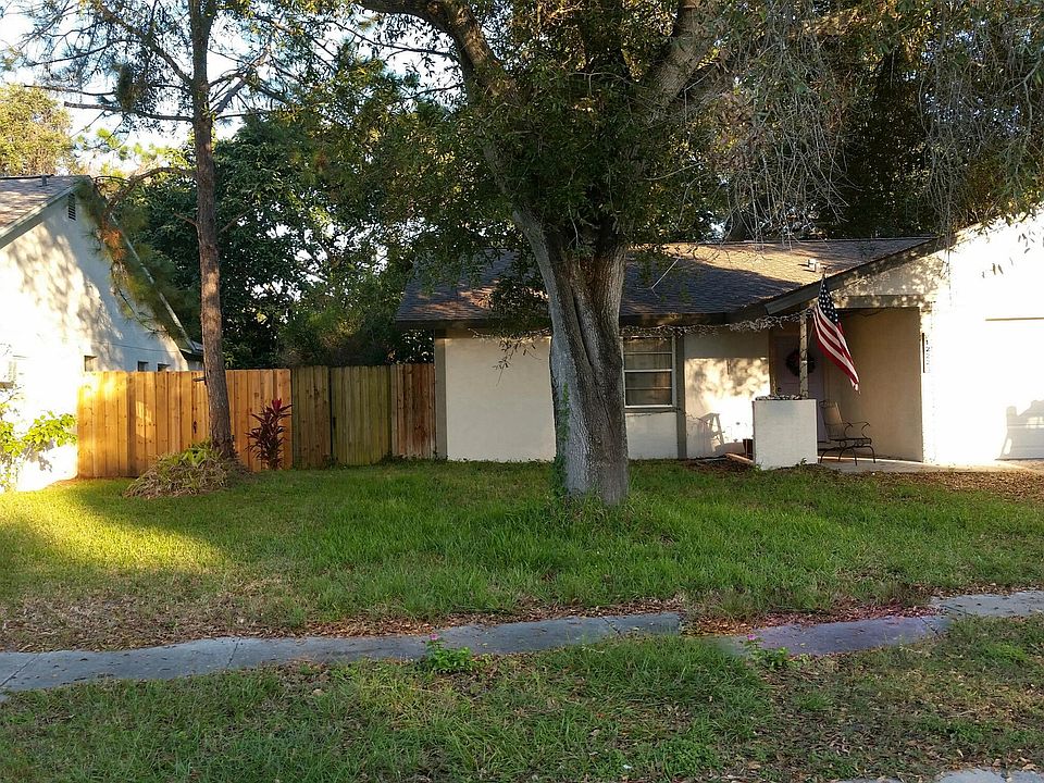 2nd image of 12203 102nd St
