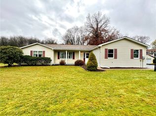 569 Whitestown Rd, Butler, PA 16001