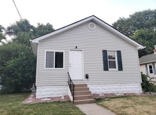 2914 Hillcrest Ave, Alton, IL 62002