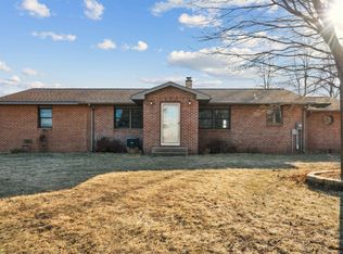 15292 Higginsport Rd, Bernard, IA 52032