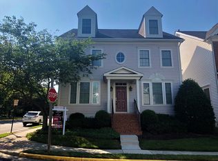 5687 General Johnston Pl, Centreville, VA 20120