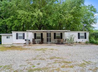 1442 Rockcastle Lakeshore Dr, Cadiz, KY 42211