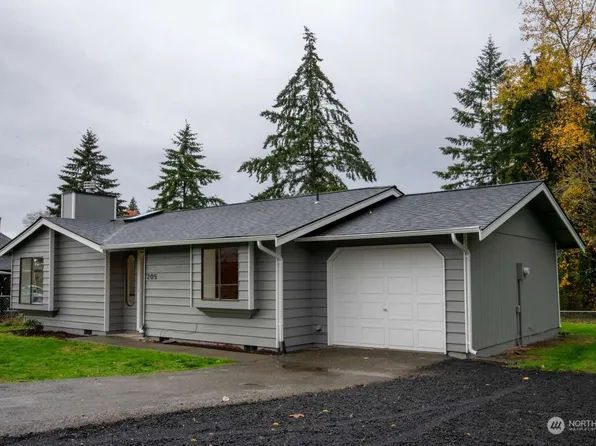 205 NW Nichols Avenue, Bremerton, WA 98311