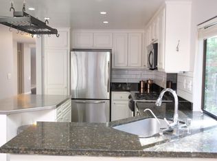 16 Kingfisher Ct, Novato, CA 94949