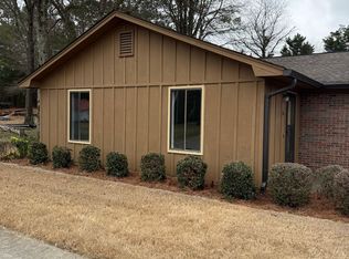 71 Evergreen Ln #16, Cedartown, GA 30125