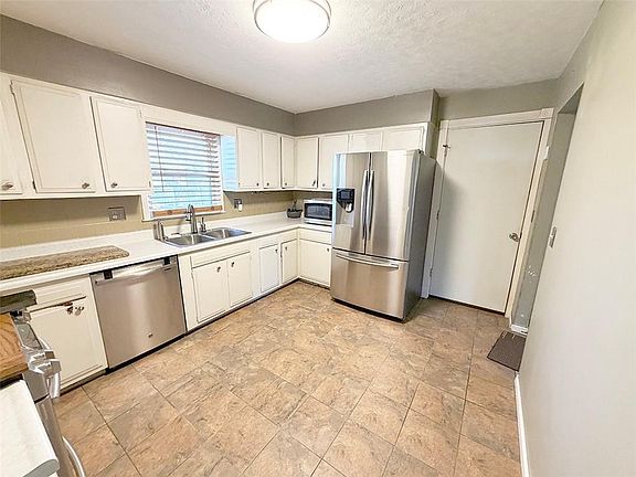 5th image of 1 Hi View Ridge Dr