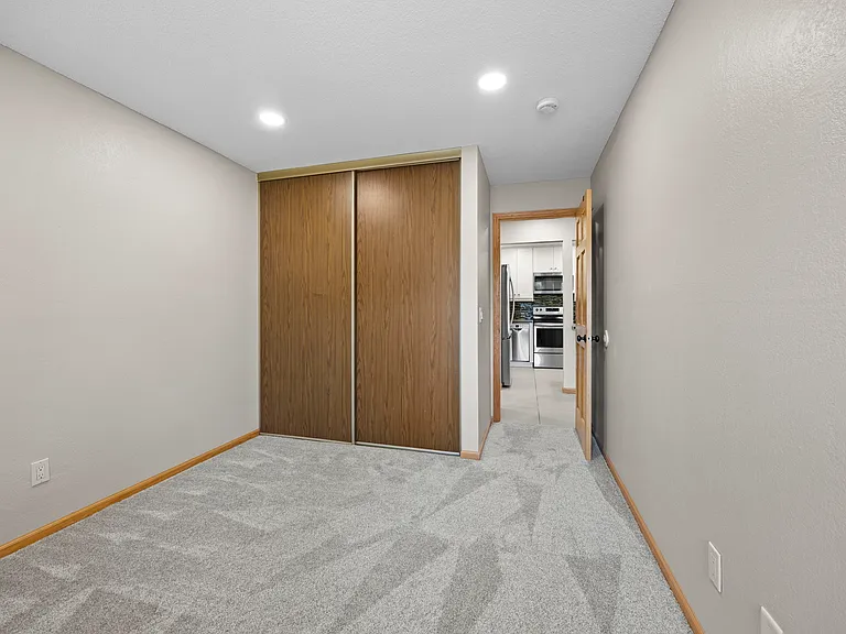 3420 Golfview Dr #123 — Photo 40
