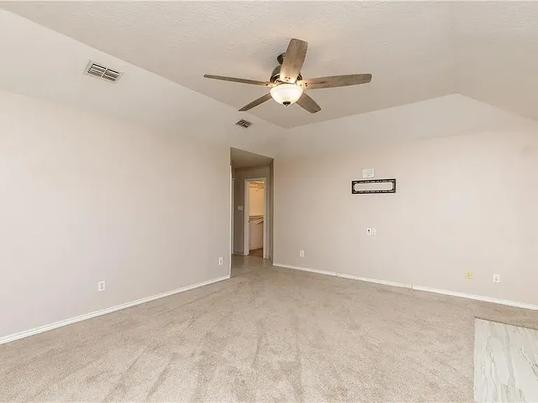 14882 Highland Mist Dr — Photo 27