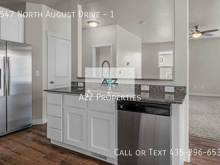 1547 N August Dr #1 — Photo 11