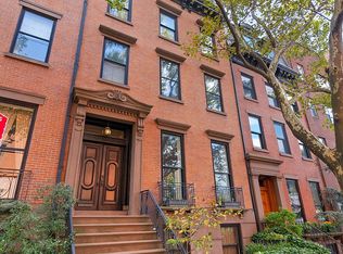 16 Remsen St #1, Brooklyn, NY 11201