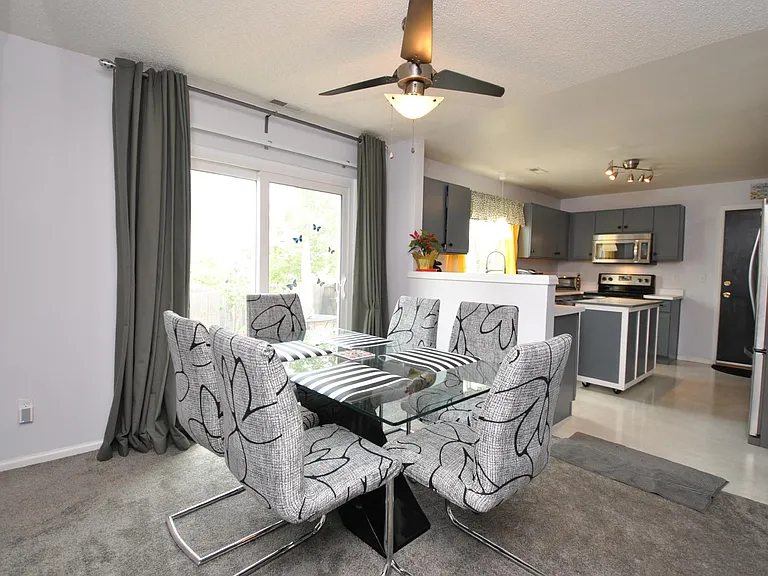6652 Cache Dr — Photo 3
