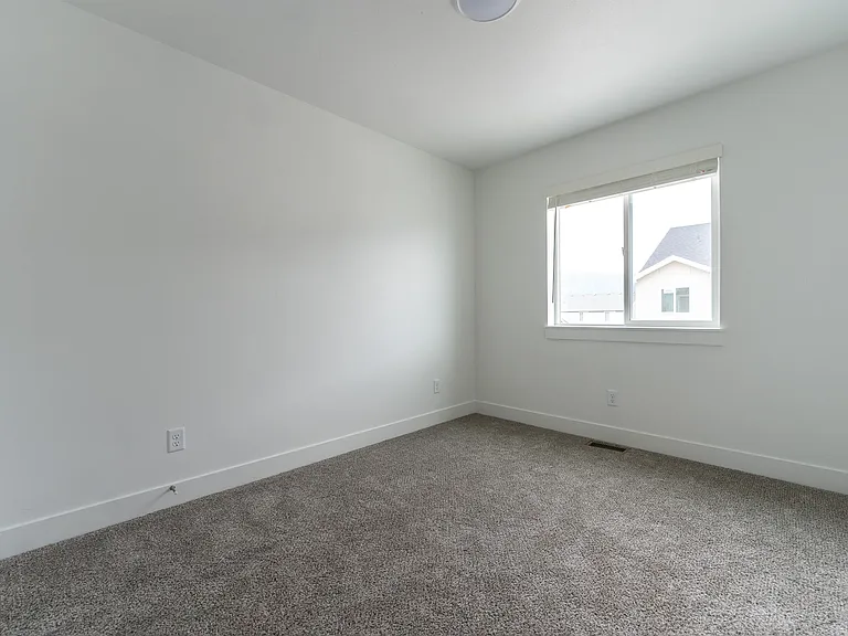 1918 S 1280 W — Photo 8