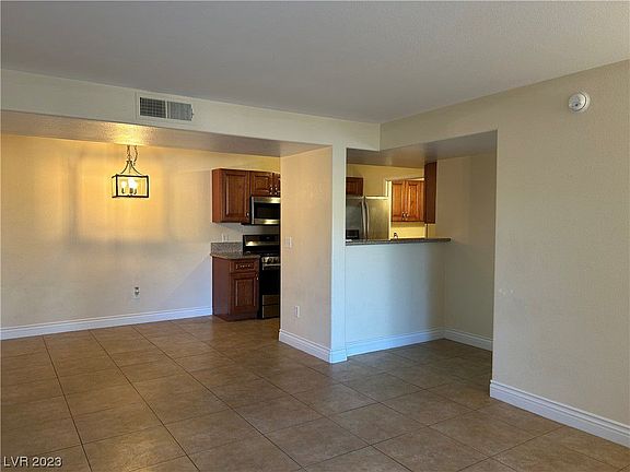 5th image of 950 Seven Hills Dr APT 1611