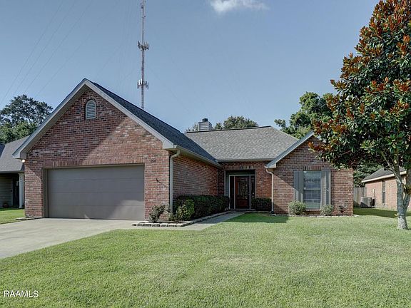 2nd image of 206 Quiet Meadows Cir