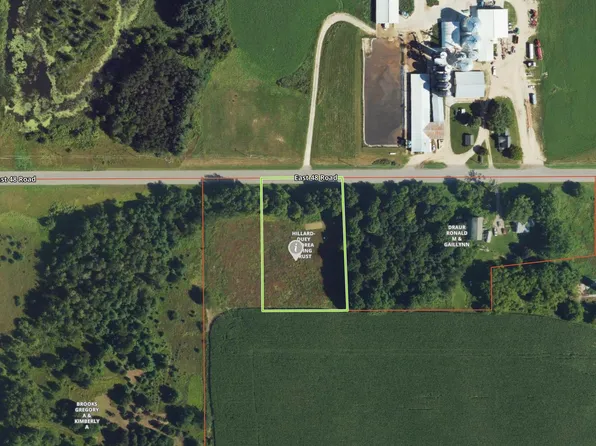 11178 E 48th Rd, Cadillac, MI 49601