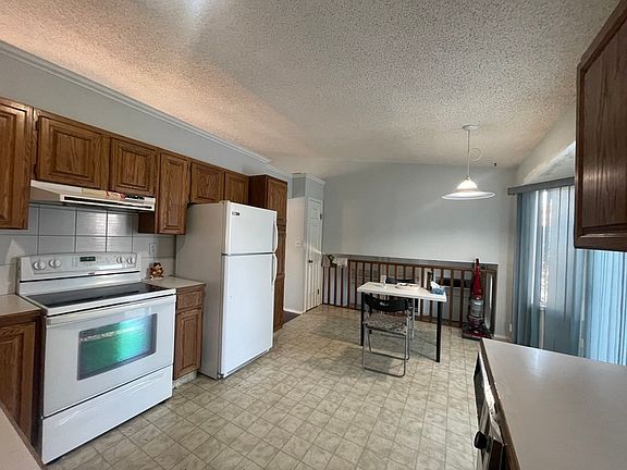 3rd image of 8105 188a St NW #2