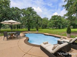 249 Legacy Trail Dr, La Vernia, TX 78121