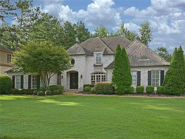 1st image of 10007 Bentwood Creek Dr