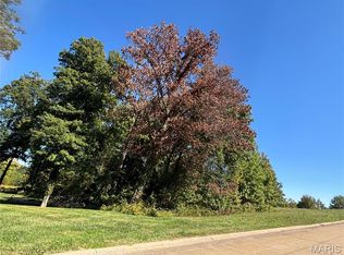 5678 Dalhousie Dr, Cape Girardeau, MO 63701