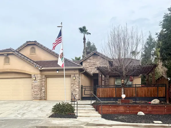 3934 E Willow Avenue, Visalia, CA 93292