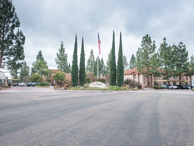 12063 Alta Carmel Ct — Photo 21