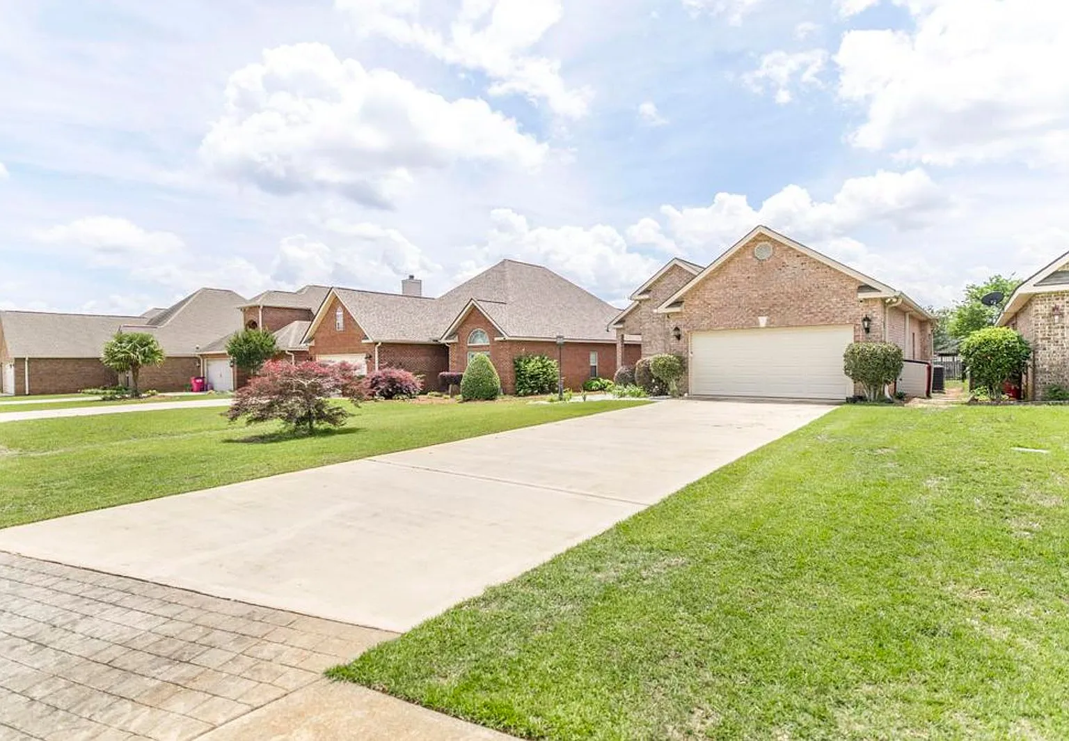 Great Family Home in Eagle Springs!! — Photo 2