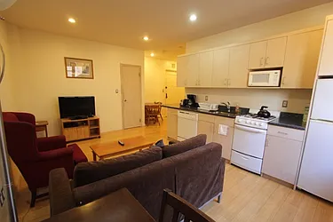 Rented by Natural Habitat Realty