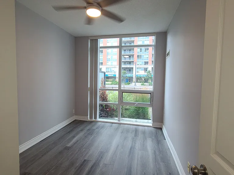 55 S Town Centre Blvd #105 — Photo 10