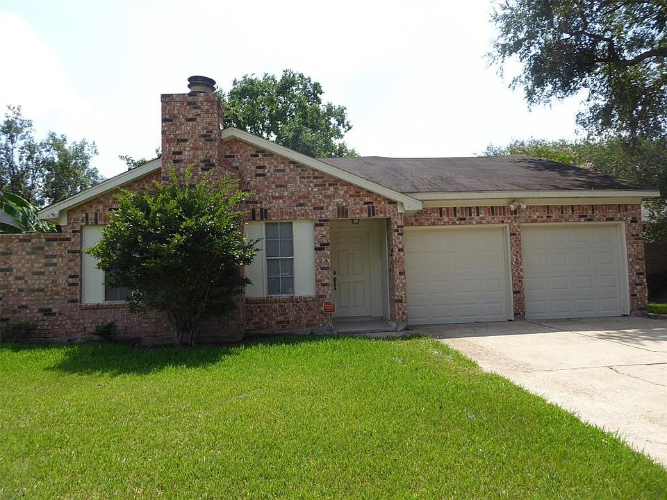1st image of 2642 Coopers Post Ln