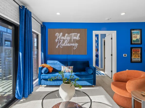 635 7th Ave S #403, Nashville, TN 37203