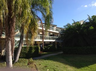 326 Windrush Blvd, Indian Rocks Beach, FL 33785