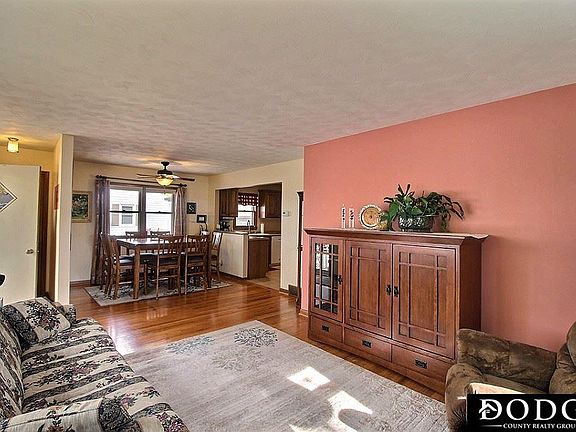 4th image of 2204 N Clarmar Ave