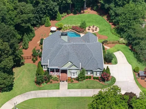 3792 Paul Samuel Rd NW, Kennesaw, GA 30152