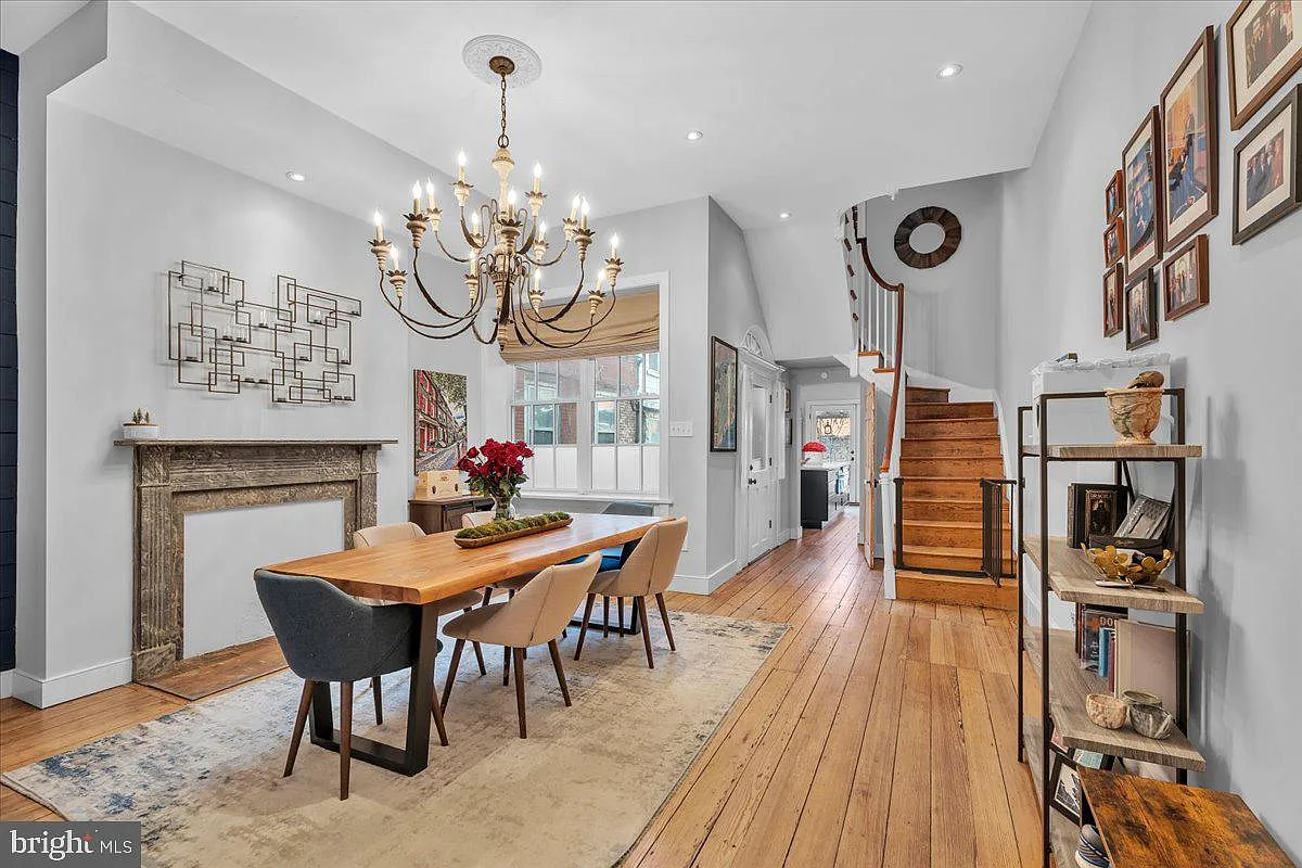 4 bed, 3.5 bath, 3035 sqft, $4,500 — Photo 3