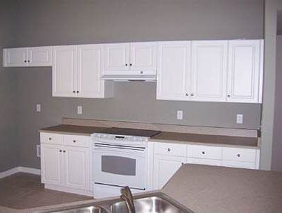 2nd image of 33 Beacon Mill Ln